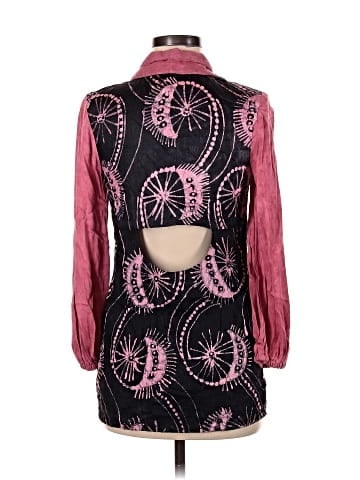 Kahindo 3/4 Sleeve Blouse (view 2)
