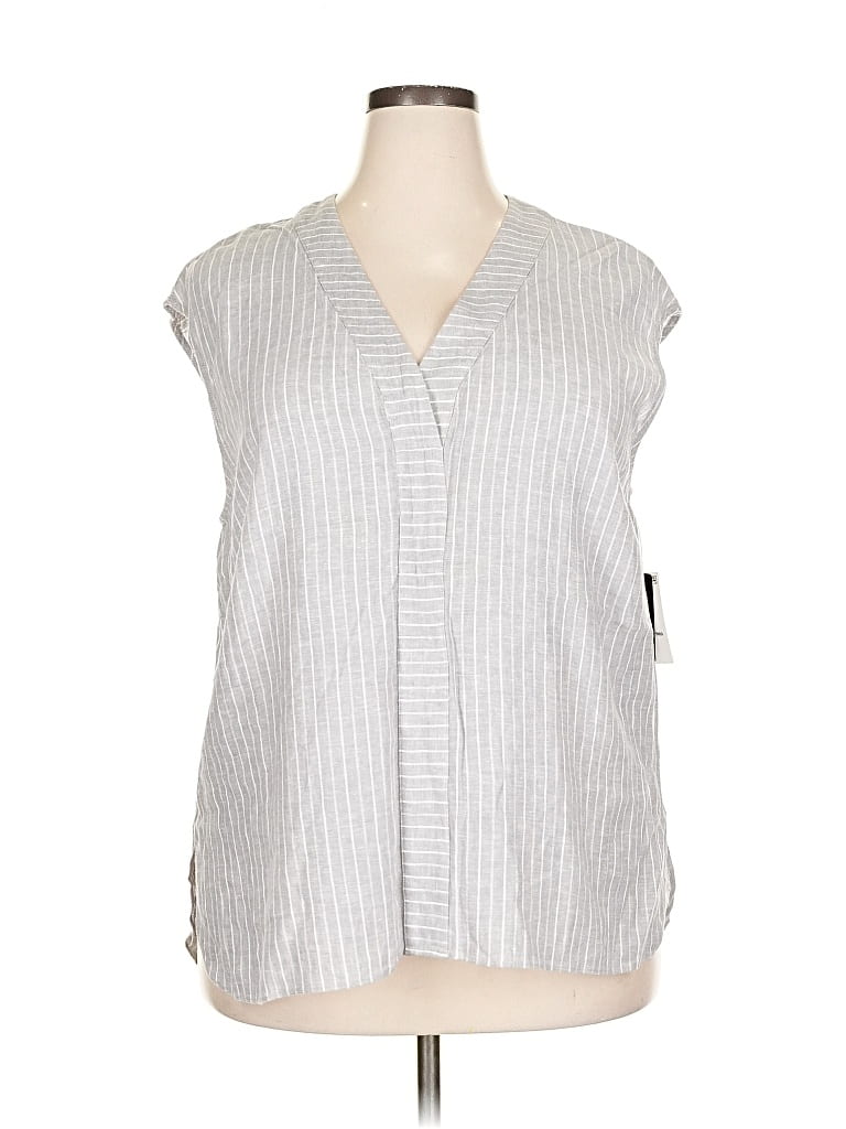 Nic + Zoe Sleeveless T-shirt In White