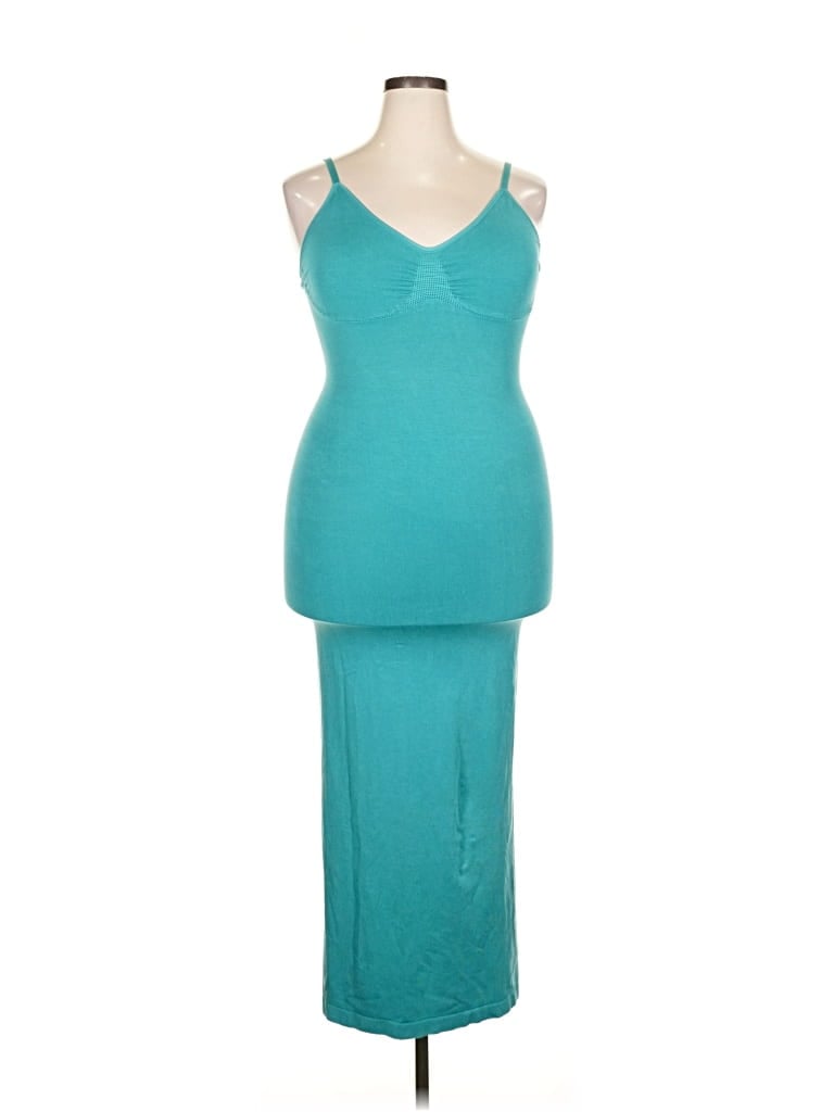 Pre-owned Yitty Cocktail Dress In Blue