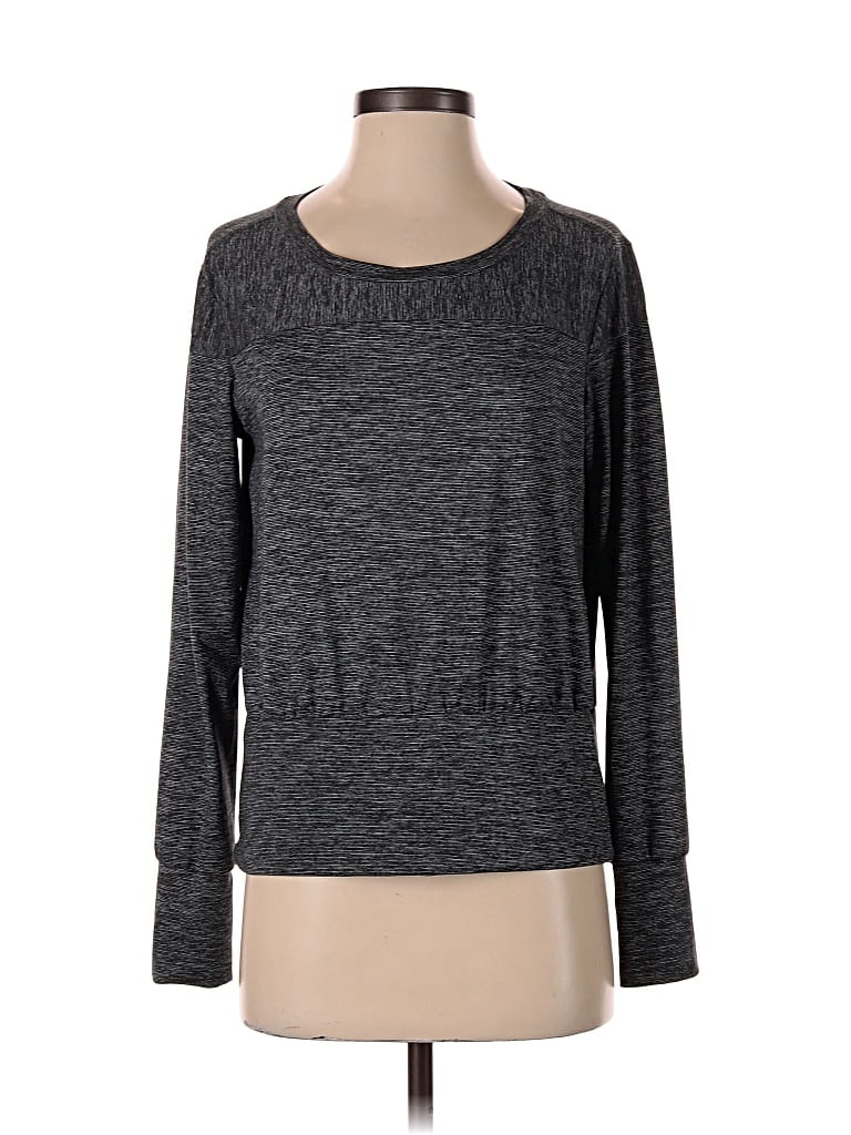 Pre-owned Lucy Long Sleeve T-shirt In Gray