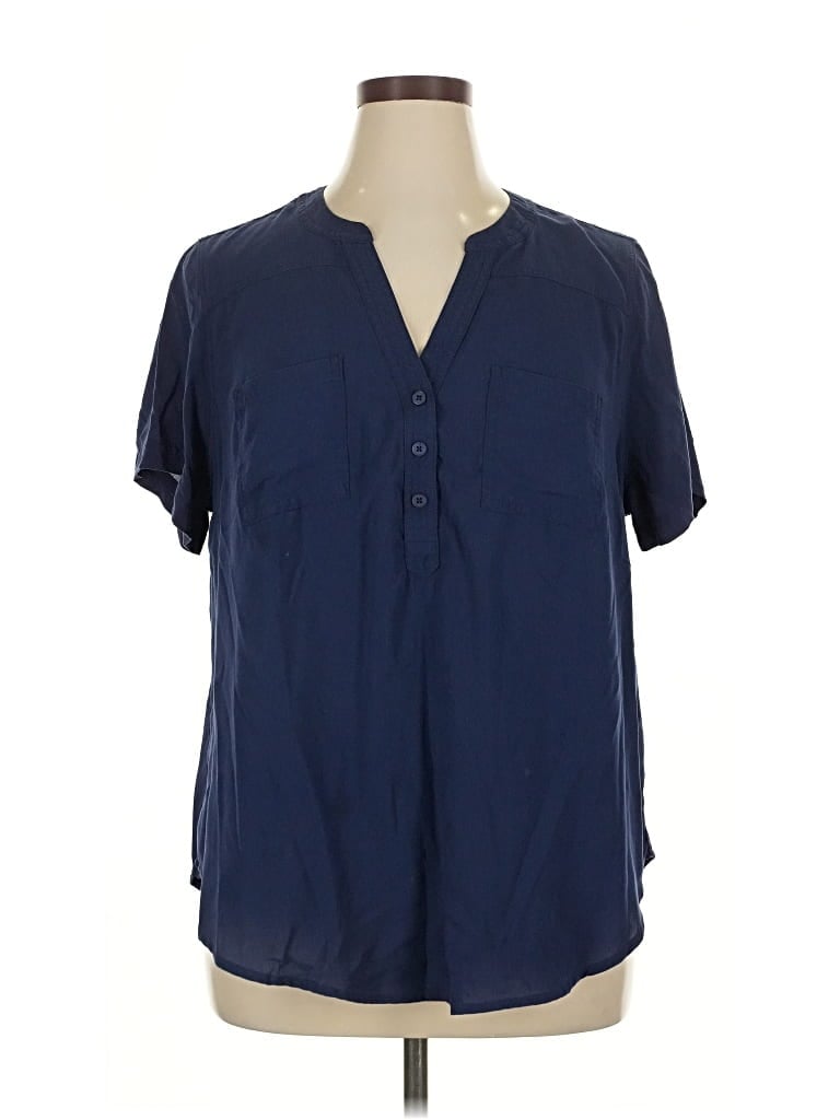 Pre-owned Torrid Short Sleeve Henley Shirt In Blue