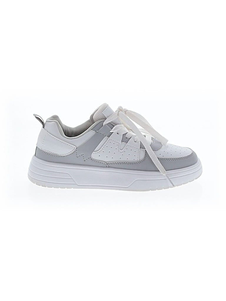 Pre-owned Unbranded Sneakers In White