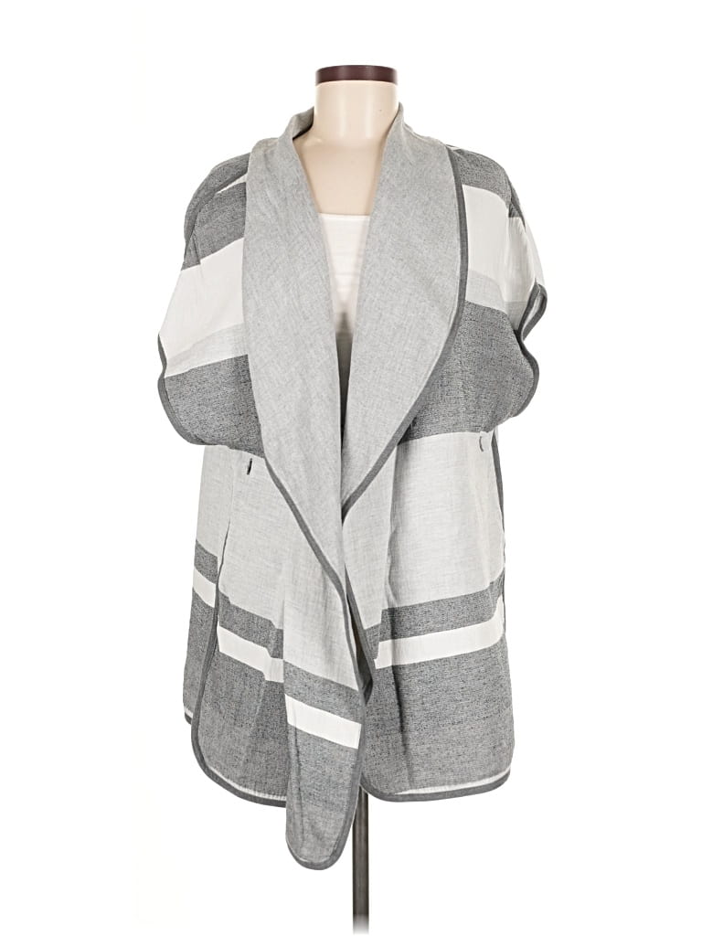 Pre-owned Hinge Kimono In Gray