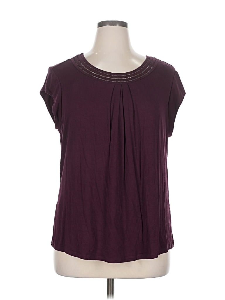 Pre-owned Daniel Rainn Sleeveless T-shirt In Burgundy