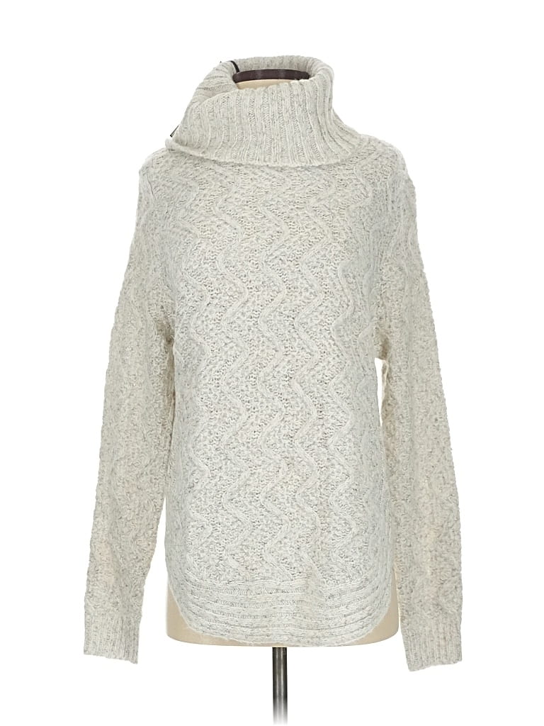 Charlie Turtleneck Sweater In Neutral
