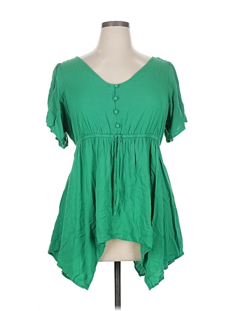 Pre-owned Torrid Short Sleeve Blouse In Green