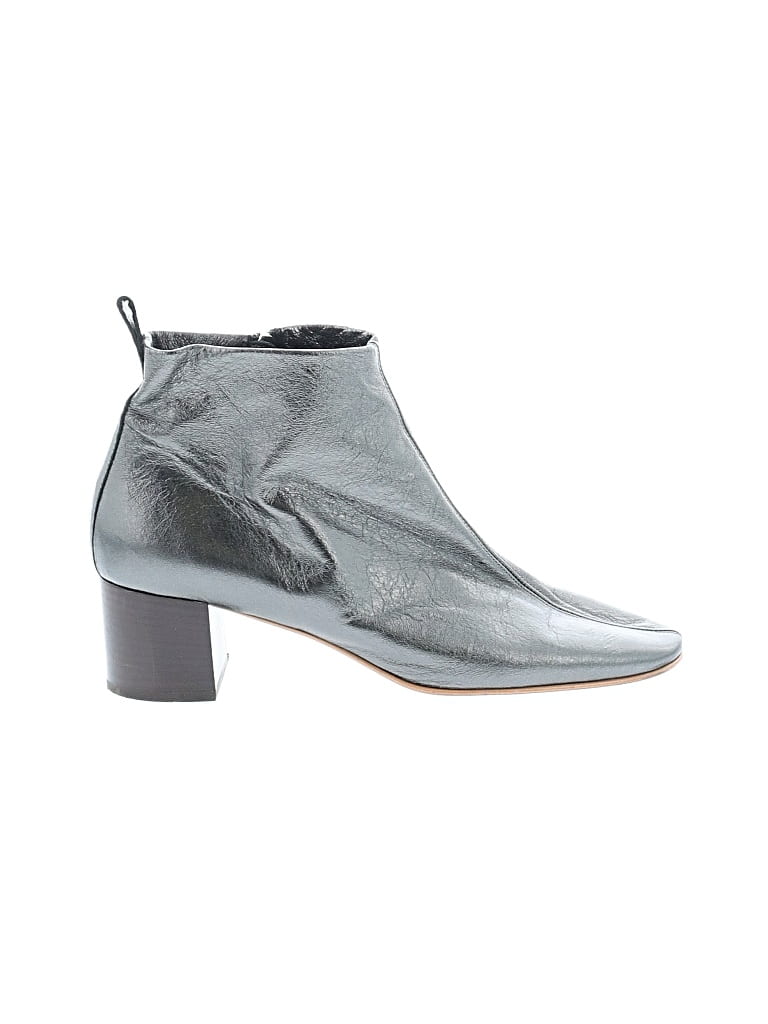 Pre-owned Everlane Ankle Boots In Gray