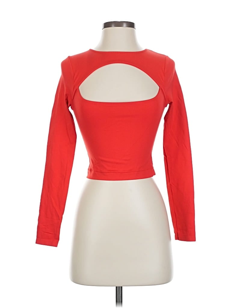 Pre-owned Garage Long Sleeve T-shirt In Red