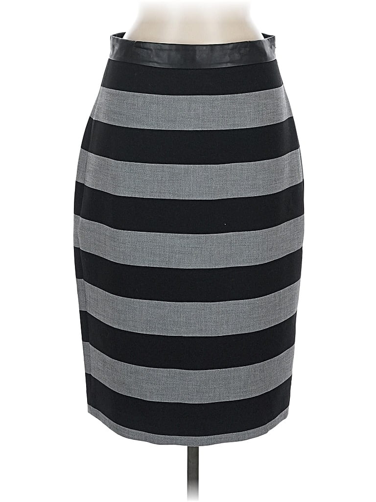 Pre-owned Banana Republic Casual Skirt In Gray