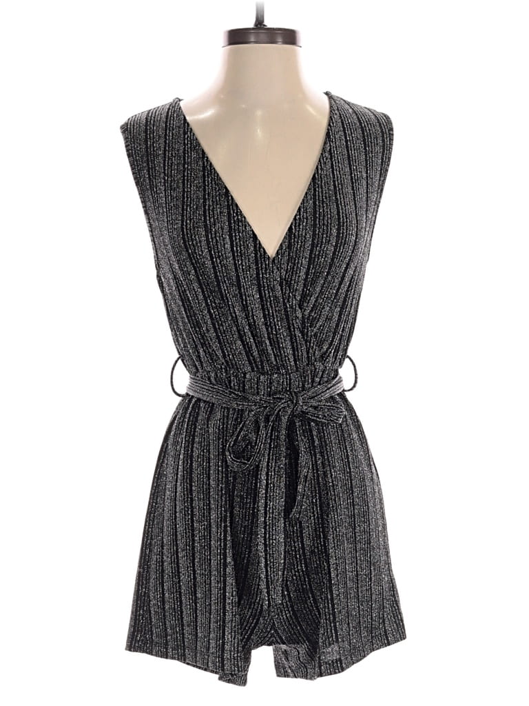 Pre-owned 24colours Romper In Black