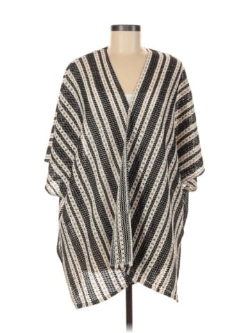 Maurices Poncho (view 1)