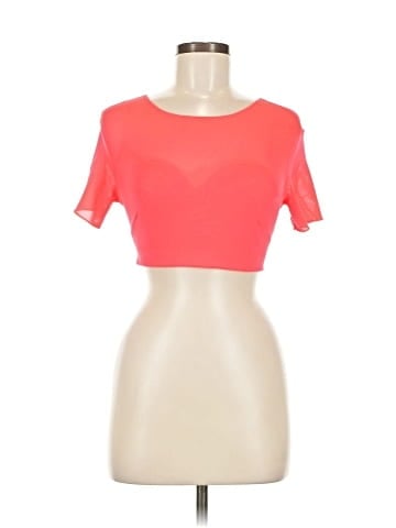 Yitty Short Sleeve T-Shirt (view 1)