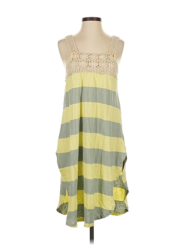 Pre-owned We The Free Casual Dress In Green