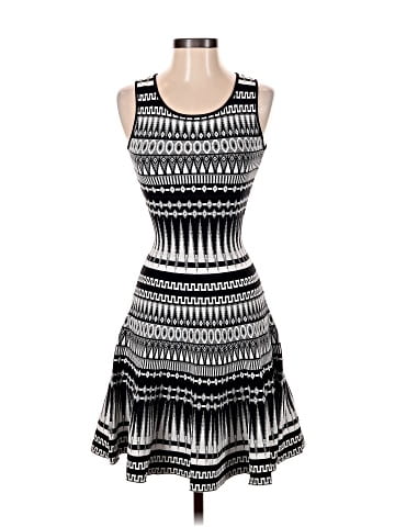 Gianni Bini Casual Dress (view 1)