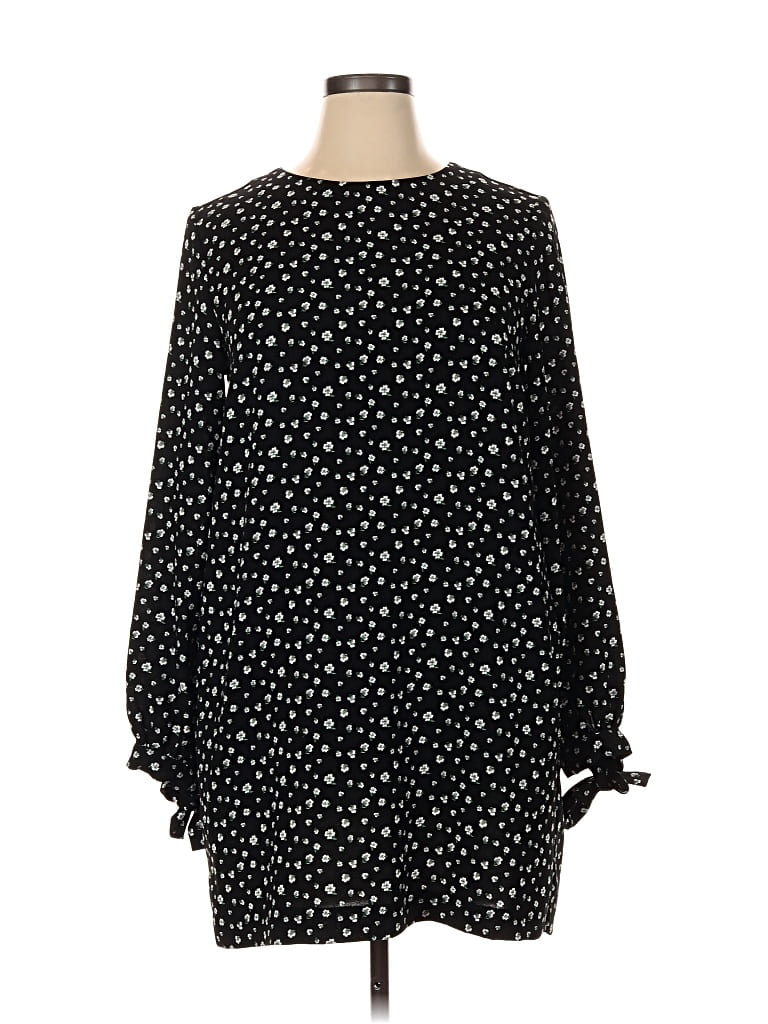 Pre-owned H&m Casual Dress In Black