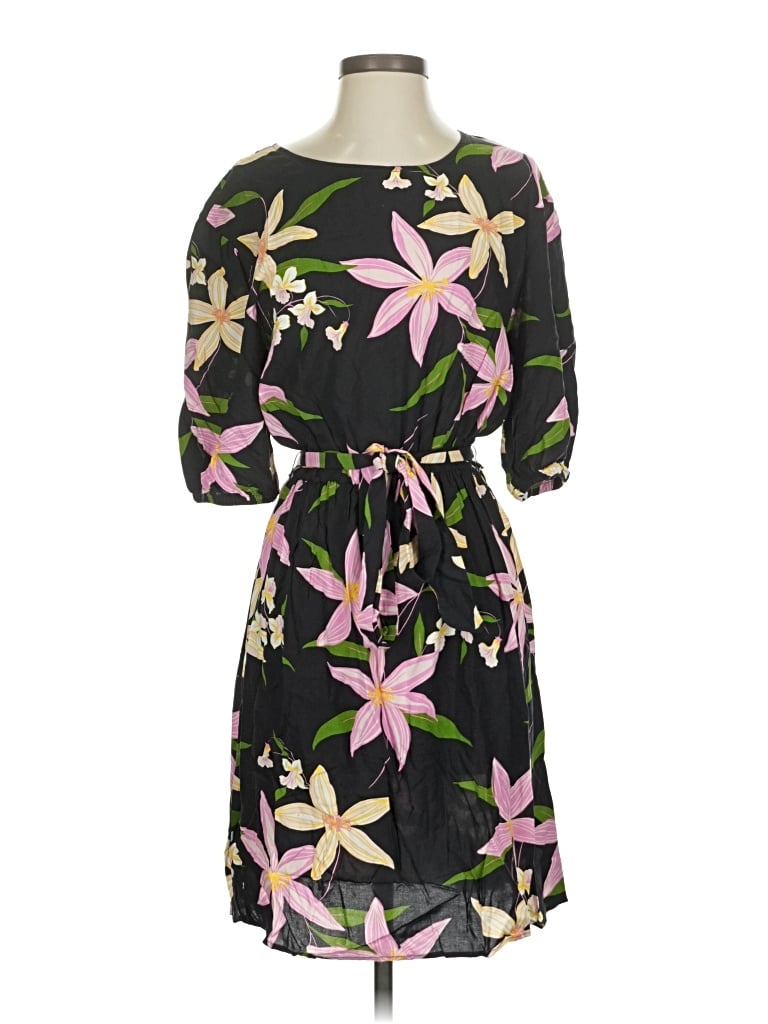 Pre-owned The Vanity Room Casual Dress In Black