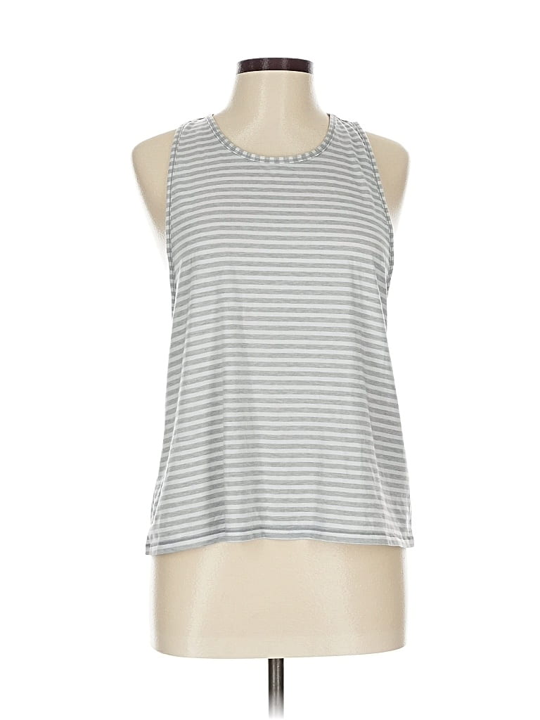 Pre-owned Athleta Sleeveless T-shirt In Silver