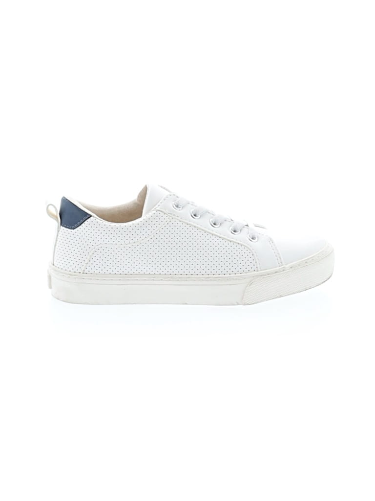 Pre-owned Old Navy Kids' Sneakers In White