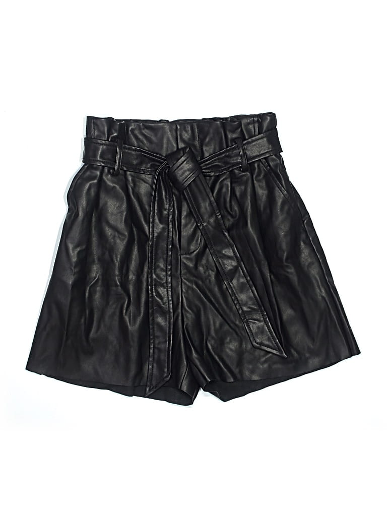 Pre-owned Zenana Shorts In Black