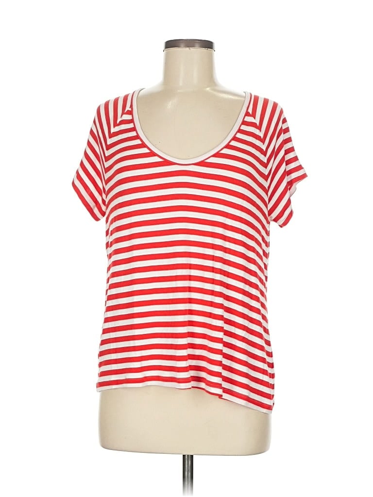 Pre-owned Cabi Short Sleeve T-shirt In Red
