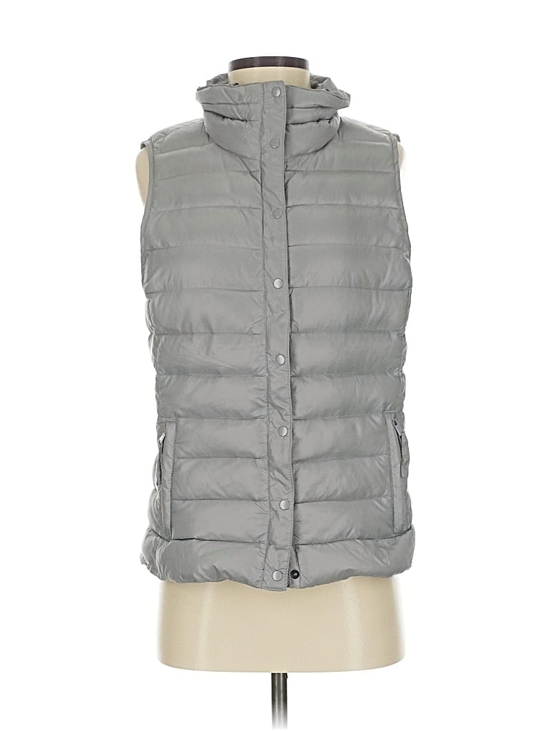 Pre-owned Gap Vest In Gray