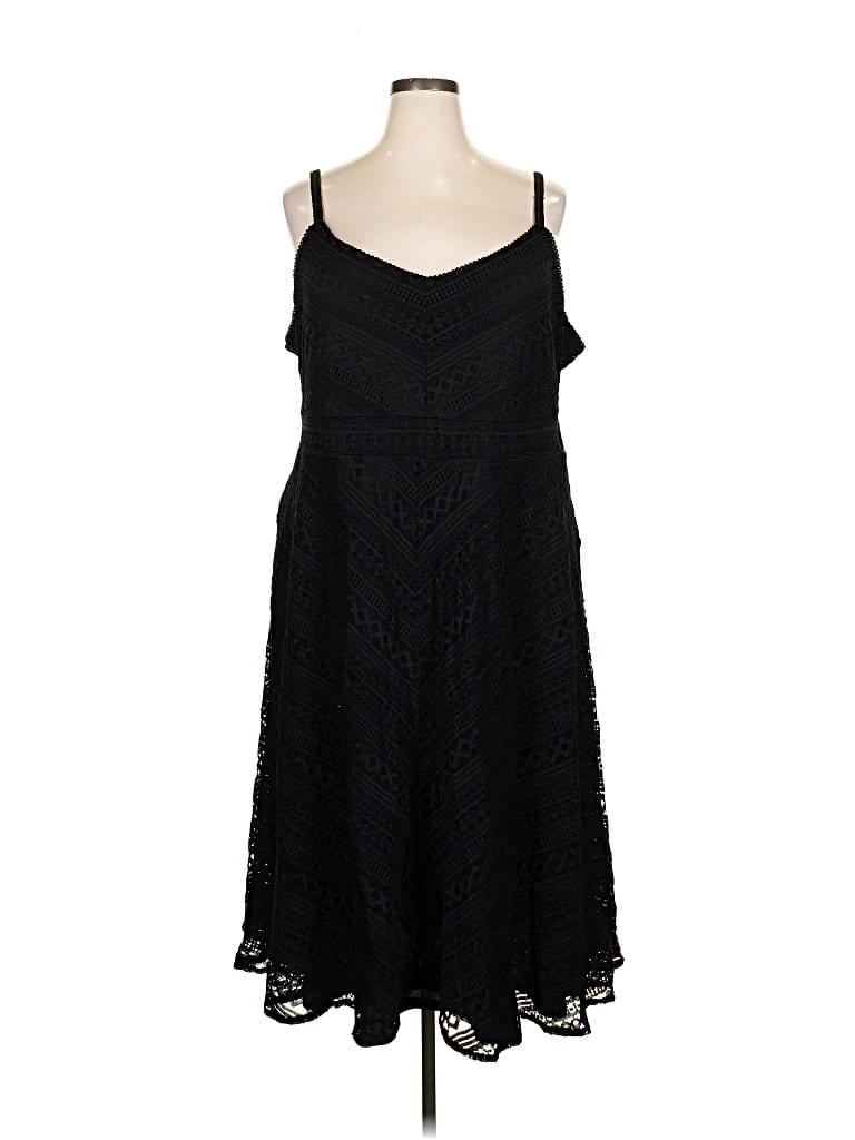 Pre-owned Torrid Casual Dress In Black