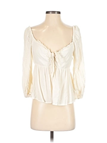 American Eagle Outfitters 3/4 Sleeve Blouse (view 1)