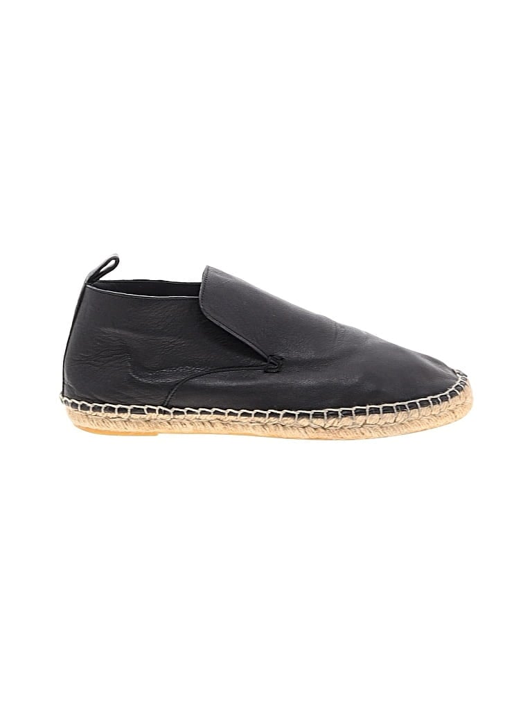 Pre-owned Vince Flats In Black