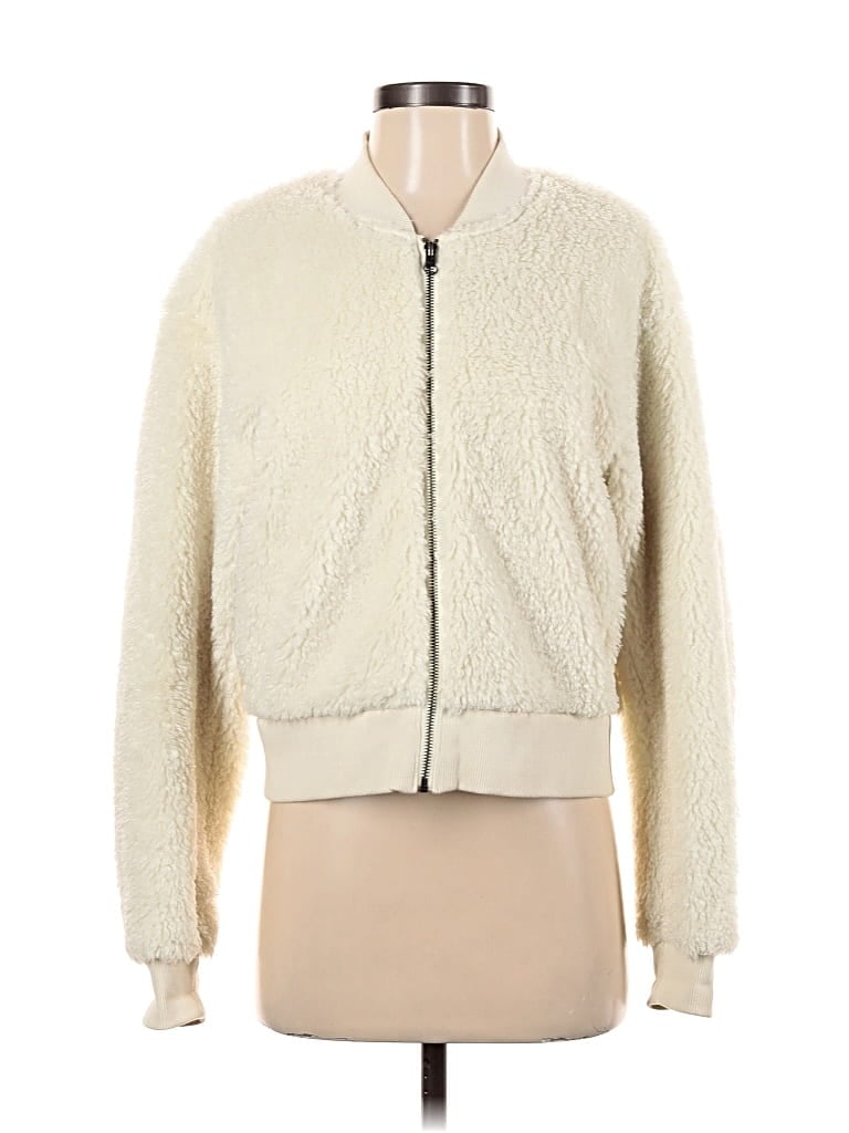 Pre-owned Uniqlo Faux Fur Jacket In White