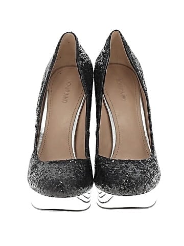 Joan & David Heels (view 2)