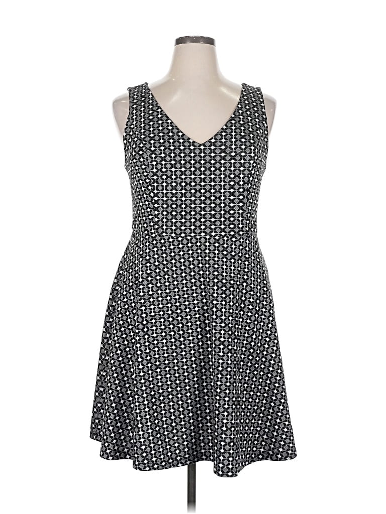 Pre-owned Ann Taylor Loft Outlet Casual Dress In Black