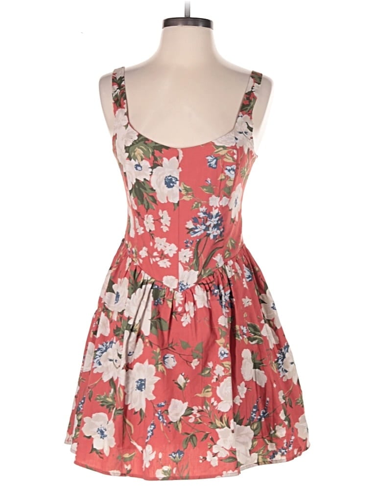 Pre-owned Abercrombie & Fitch Cocktail Dress In Red