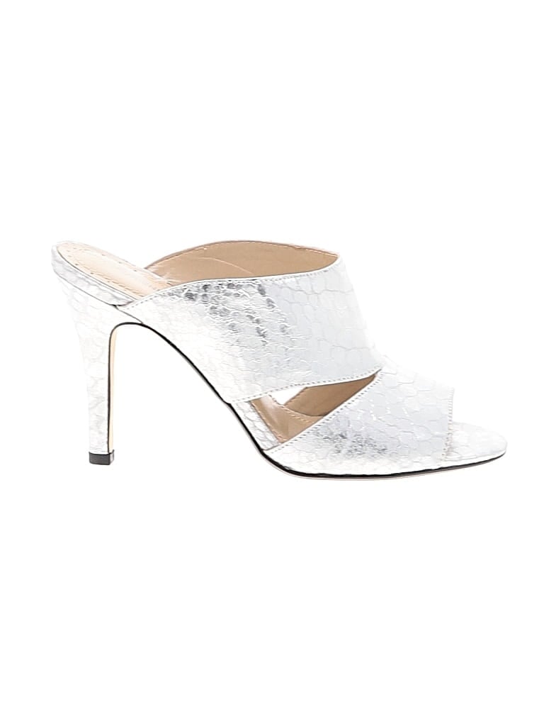 Pre-owned Adrienne Vittadini Sandals In Silver