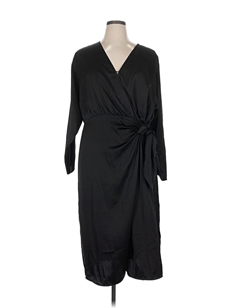 Pre-owned H&m Casual Dress In Black