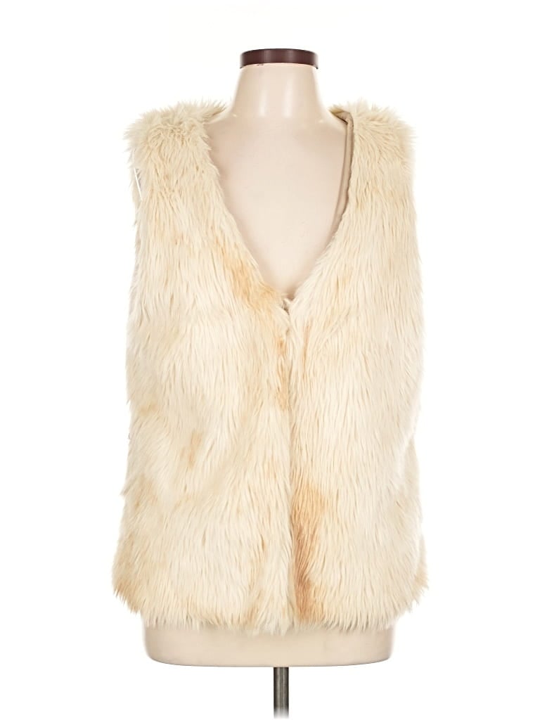 Pre-owned H&m L.o.g.g. Faux Fur Vest In White
