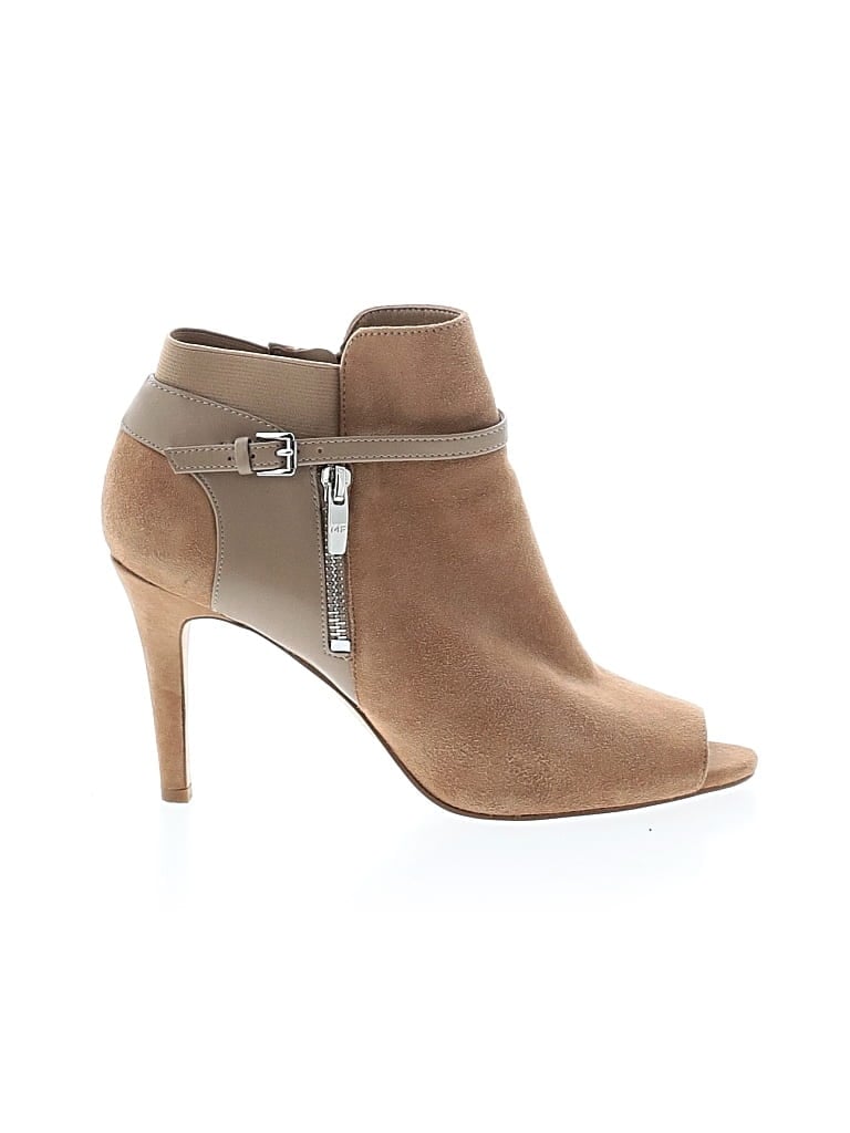 Pre-owned Marc Fisher Ankle Boots In Brown