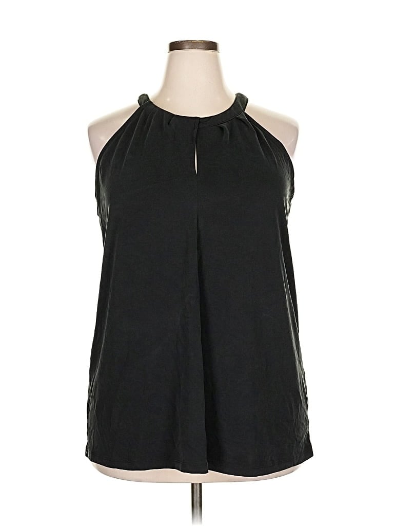 Pre-owned Torrid Sleeveless Blouse In Black