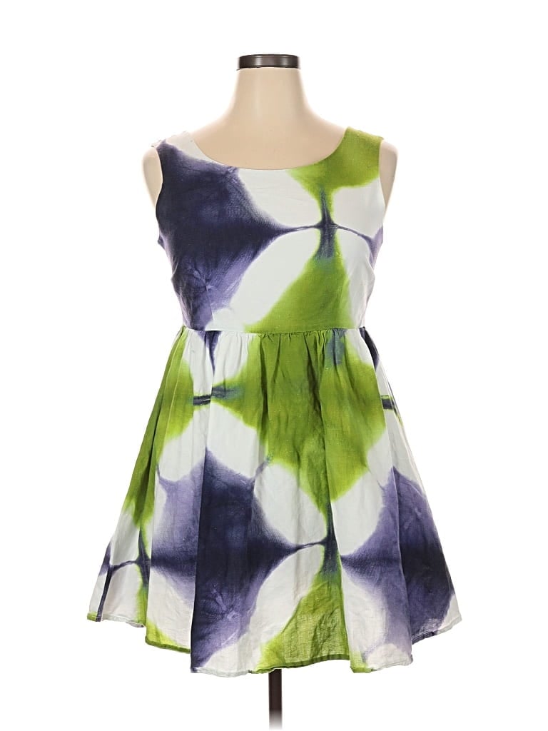 Pre-owned Busayo Casual Dress In Green