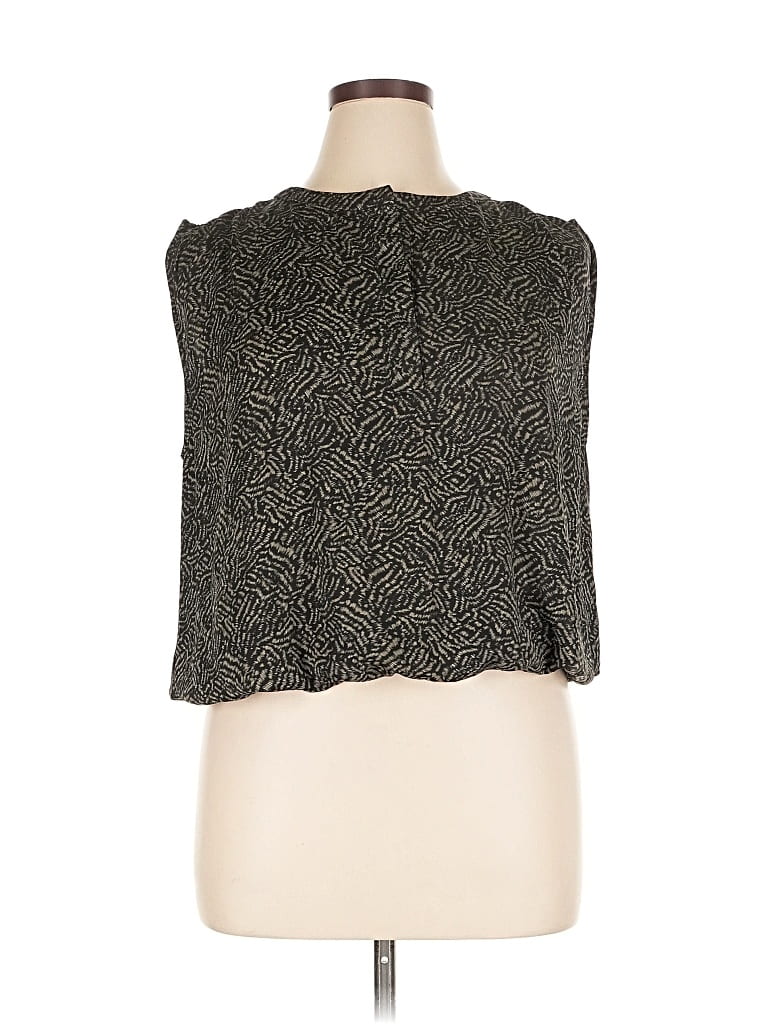 Pre-owned Evereve Sleeveless Blouse In Black