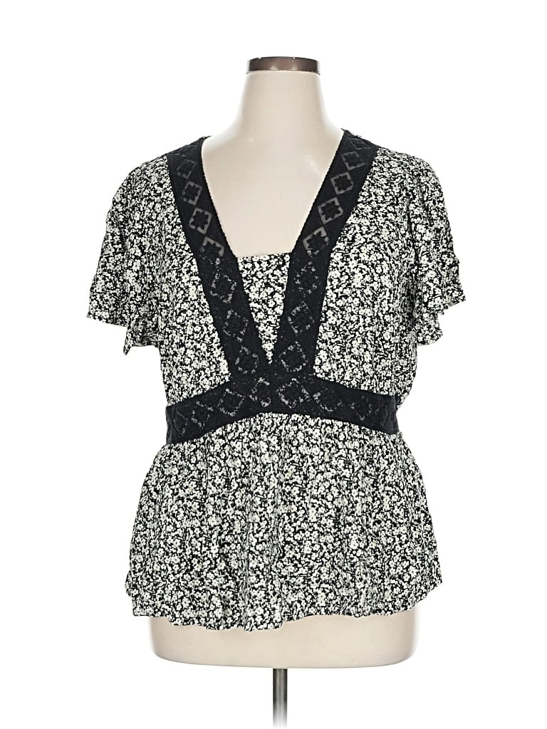 Pre-owned Lane Bryant Short Sleeve Blouse In Black