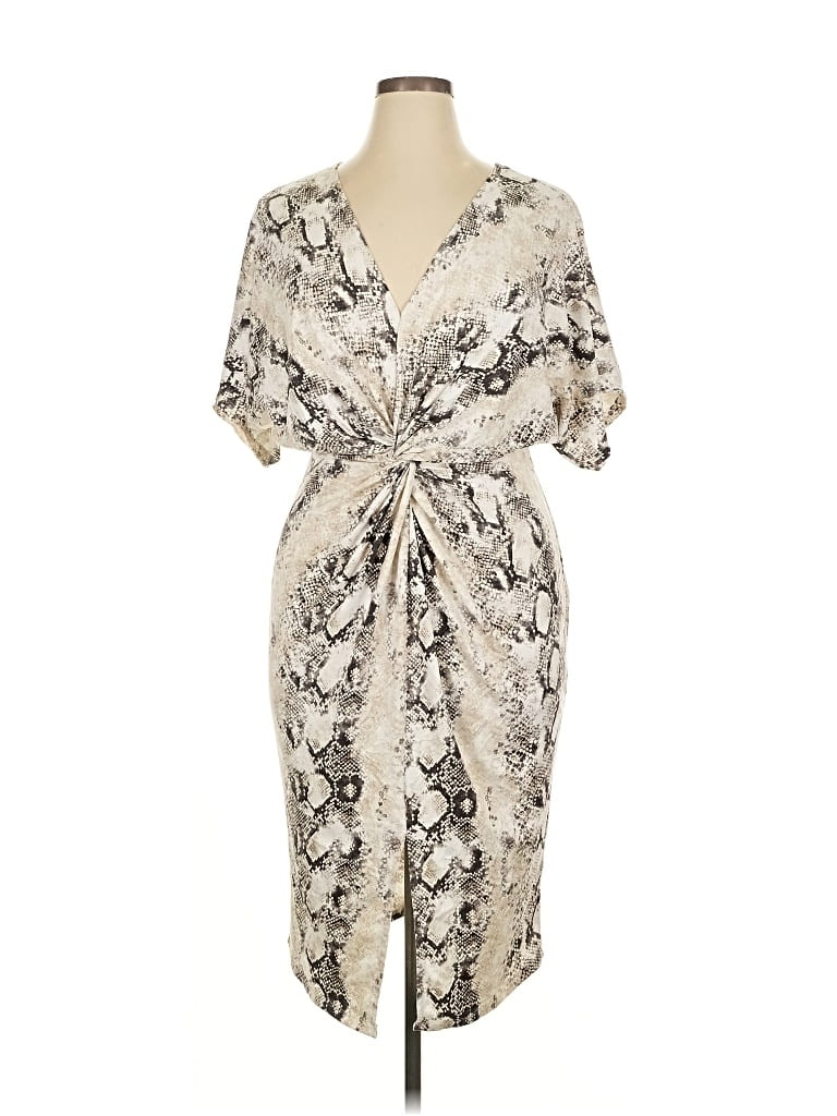 Pre-owned Fashion Nova Cocktail Dress In Silver