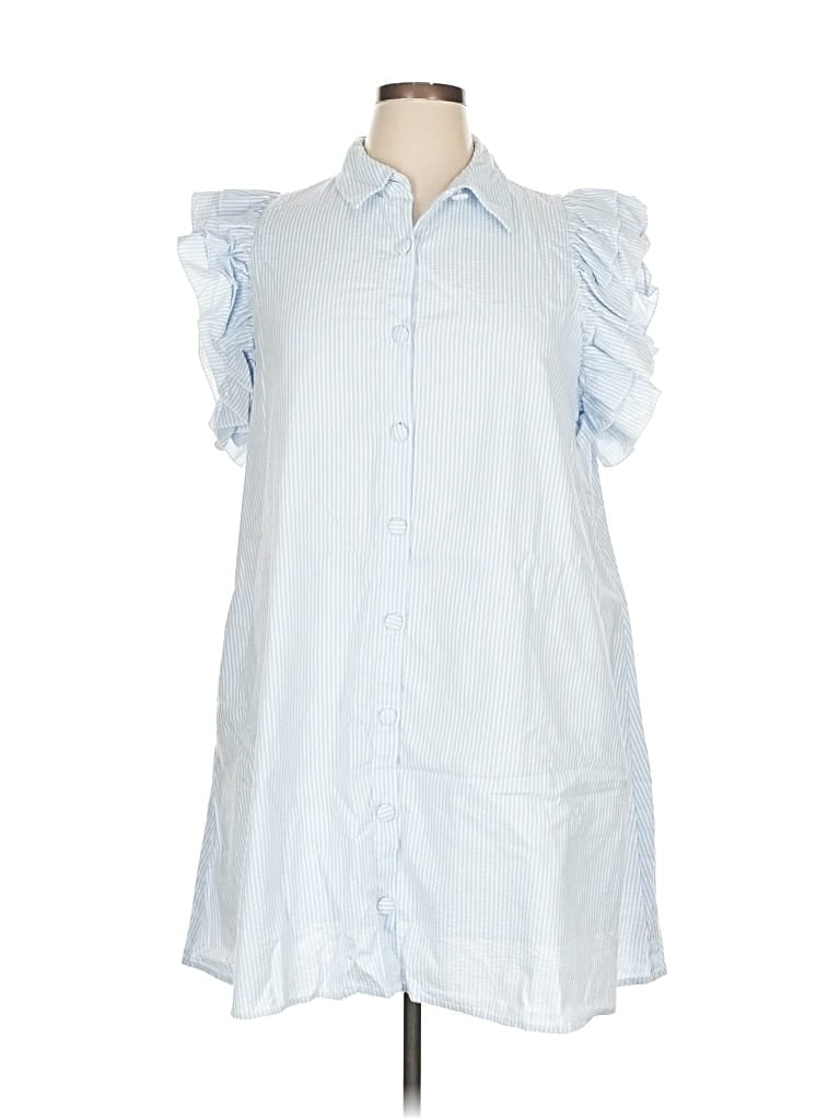 Pre-owned Crown & Ivy Casual Dress In Blue