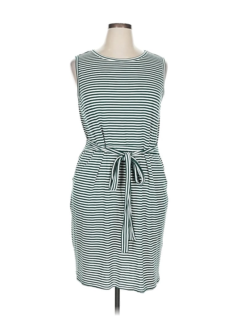 Pre-owned Merokeety Casual Dress In Green