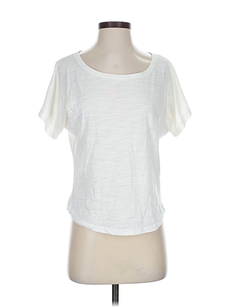 Pre-owned Delia's Short Sleeve T-shirt In White