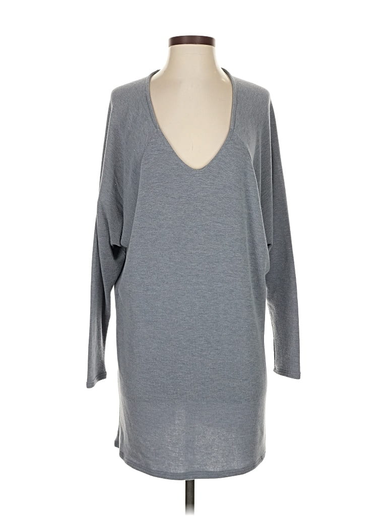 Pre-owned Vici Casual Dress In Gray