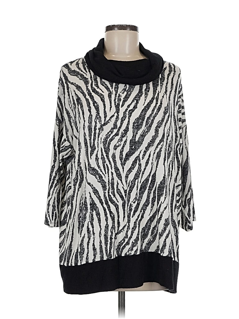 Pre-owned Chico's Pullover Sweater In Black