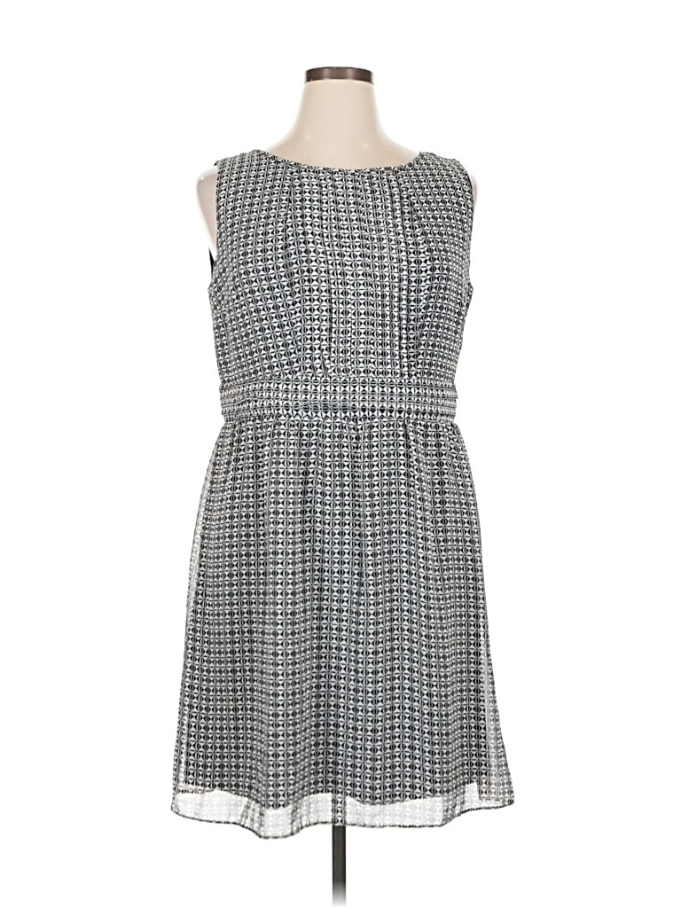 Pre-owned Dressbarn Casual Dress In Gray