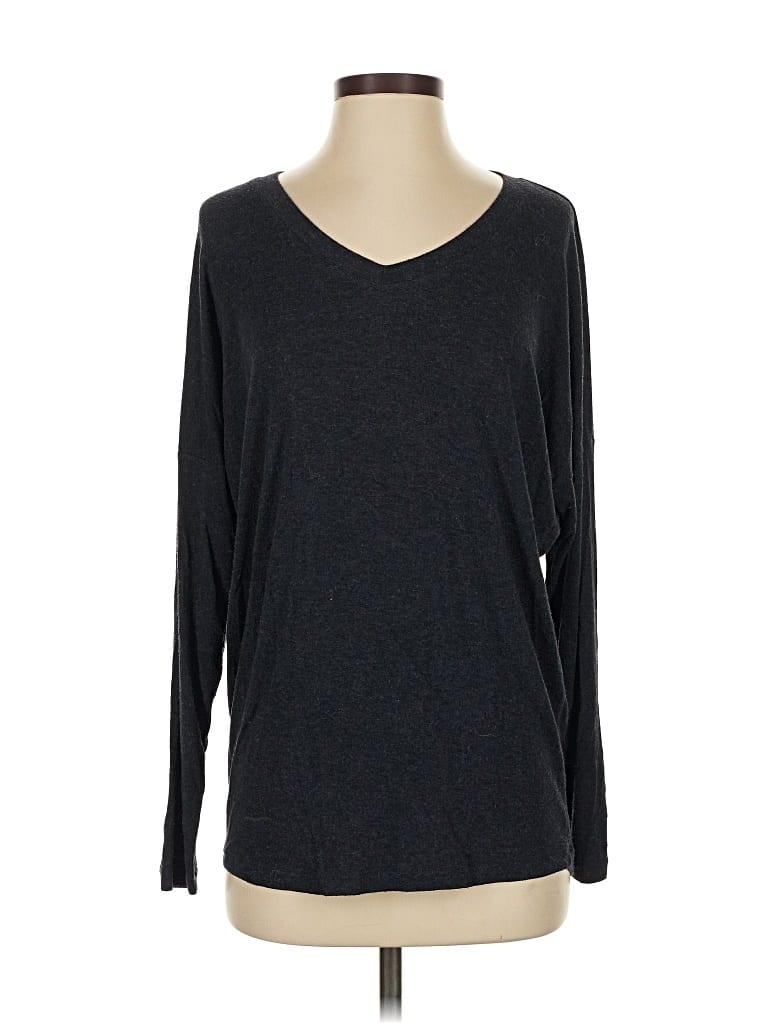 Pre-owned Cabi 3/4 Sleeve T-shirt In Gray