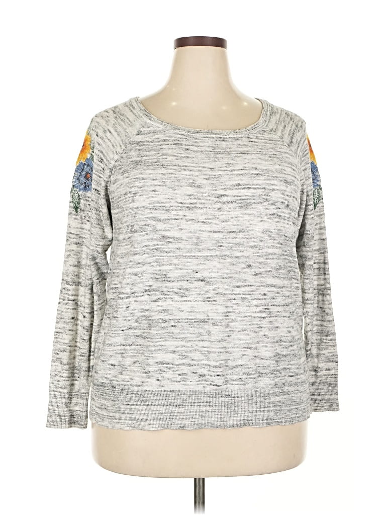 Pre-owned Torrid Pullover Sweater In Gray