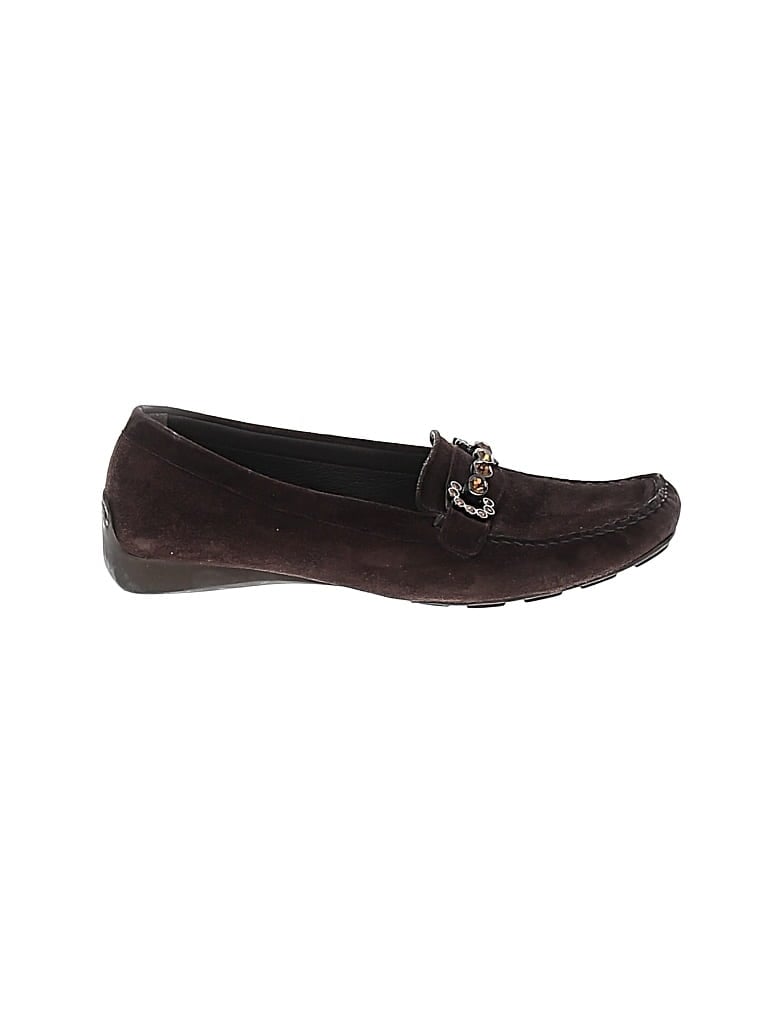 Pre-owned Stuart Weitzman Flats In Brown